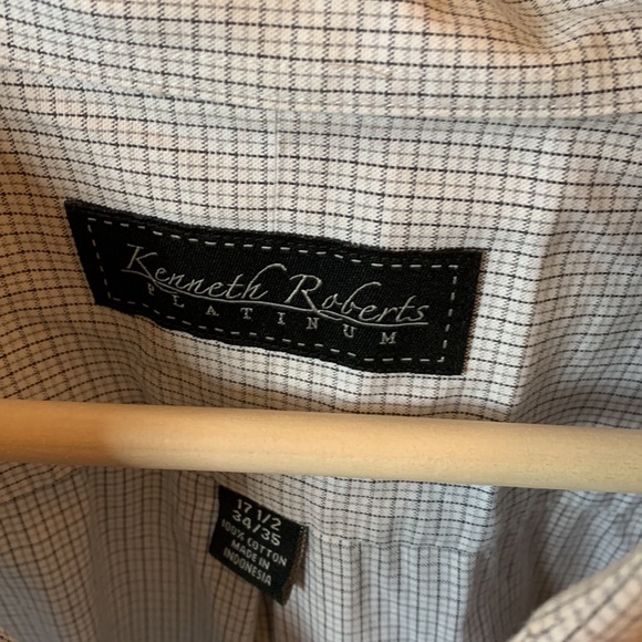 Kenneth Roberts Platinum Tan Gray Checkered Button Down Size 17.5 - Picture 2 of 7
